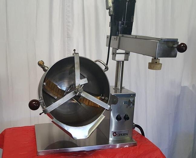 Used GROEN TDB/7-20 20 qt Jacketed Steam Mixing Kettle