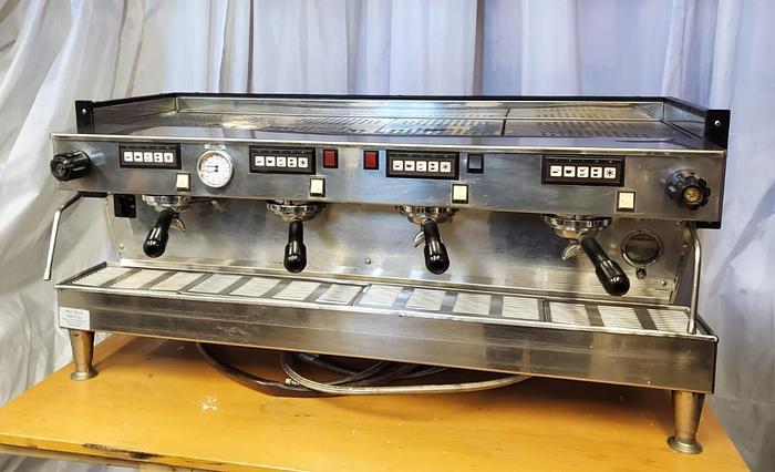 Used LA MARZOCCO LINEA AV 4 Group AUTOMATIC ESPRESSO MACHINE